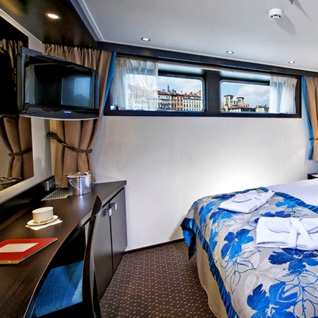 Deluxe Stateroom