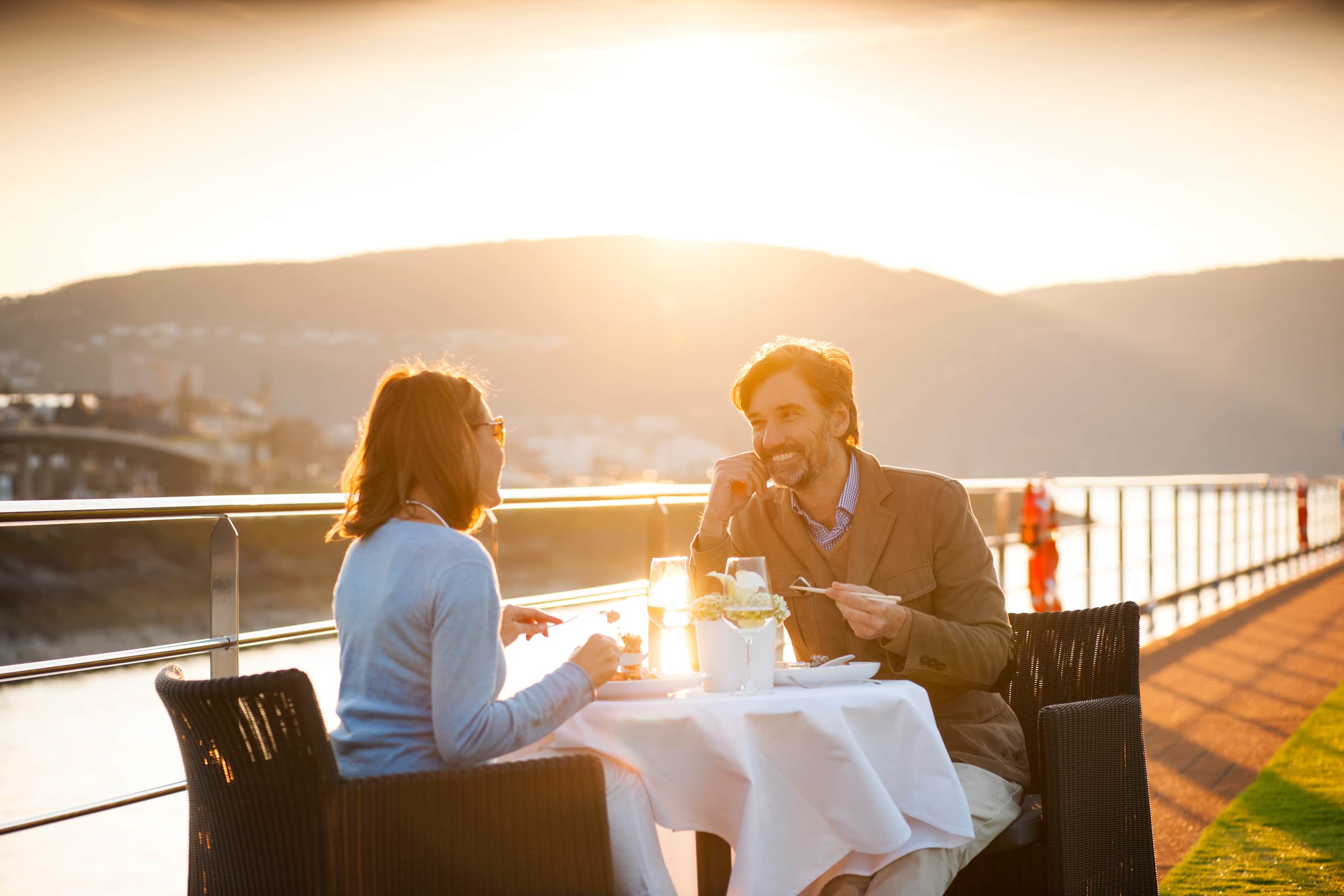 Al Fresco Dining On Riverview Terrace